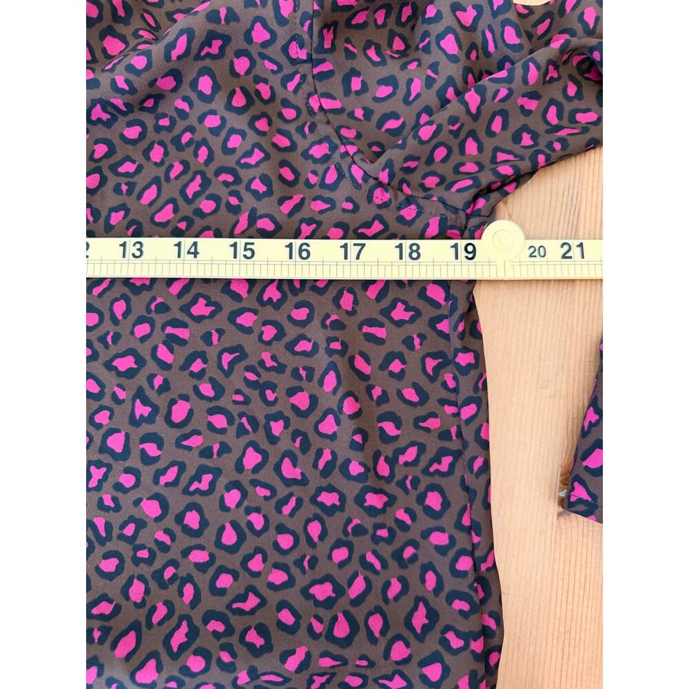 Banana Republic Dillon Button Up Leopard Print Workwear Blouse Size Small - Picture 8 of 9